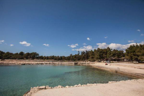 Villa S Vir Luaran gambar