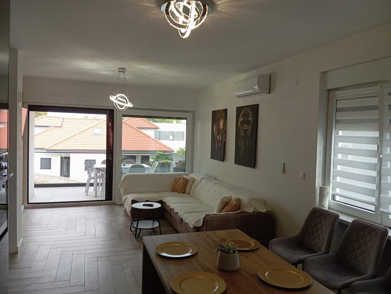 Villa S Vir Luaran gambar